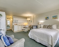 Hotel Beachcomber Resort (Avalon, Sjedinjene Američke Države)