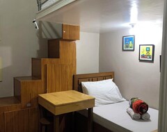 Hotel Domer Residencias (Naga City, Philippines)