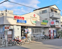 Khách sạn Sekai  Momiji (Osaka, Nhật Bản)