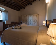 Khách sạn Abbazia Di San Martino Al Castello (Todi, Ý)
