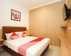 Hotel OYO 658 Alibaba Residence (Surabaya, Indonesia)