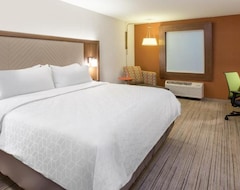 Holiday Inn Express & Suites Brunswick, An Ihg Hotel (Brunswick, ABD)