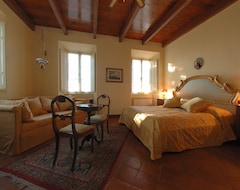 Hotel Villa Dei Priori (Monsampolo del Tronto, Italy)