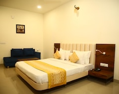 Hotel Manas Plus (Khandwa, India)