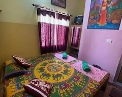 Hotel Azure Paying Guest House (Varanasi, India)
