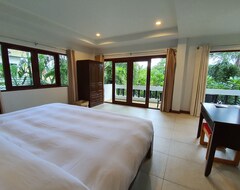 Khách sạn N.b. Villas - Villa Celina (Chaweng Beach, Thái Lan)