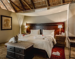 Hotel Bukela Game Lodge - Amakhala Game Reserve (Paterson, Sydafrika)