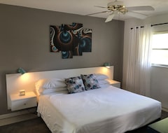 Hotelli Cheston House - Clothing Optional All Male Guesthouse (Fort Lauderdale, Amerikan Yhdysvallat)