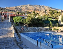 Otel Vrachos Villas (Agia Galini, Yunanistan)