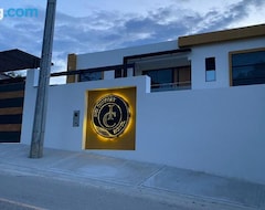 Khách sạn Hotel Isis Confort (La Mesa, Colombia)