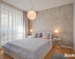 Hele huset/lejligheden 2 Bedroom With Parking (Slivnica, Bulgarien)