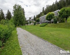 Toàn bộ căn nhà/căn hộ Chasa Plavna (Scuol, Thụy Sỹ)