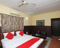 Khách sạn Malik Guest House (Kolkata, Ấn Độ)