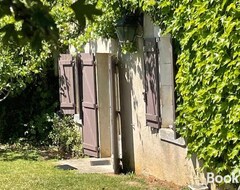 Toàn bộ căn nhà/căn hộ Maison De Charme Avec Piscine (Vignoux-sous-les-Aix, Pháp)