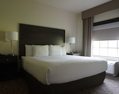 Khách sạn Comfort Inn & Suites (Newfane, Hoa Kỳ)