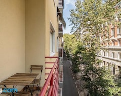 Casa/apartamento entero Trieste Modern & Central Apt - W/ Balcony (Trieste, Italia)