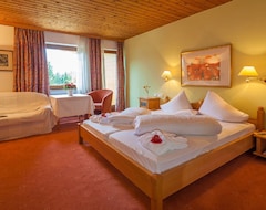 Khách sạn Hotel Donnerhof (Fulpmes, Áo)