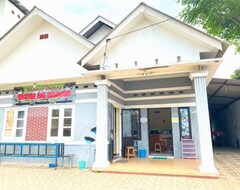 Khách sạn Oyo 93571 Wisma Air Mancur Homestay (Malang, Indonesia)