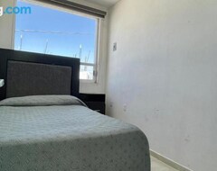 Entire House / Apartment Depa Completo A 5 Min Del Aeropuerto De Toluca (Toluca, Mexico)