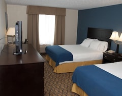 Holiday Inn Express Hotel & Suites Cadillac, an IHG Hotel (Cadillac, USA)