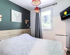 Toàn bộ căn nhà/căn hộ Chalet Charm And Comfort 3 Apartments 20 Beds (Vars, Pháp)