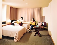 Khách sạn Sugadaira Kogen Karasawa (Ueda, Nhật Bản)