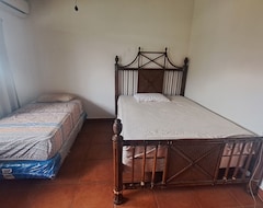 Entire House / Apartment Alojamiento Entero Para Familia En Coronado, Casa Ideal [ Apta Para Mascotas.] (Las Lajas, Panama)