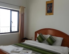 Hotel Bright Sunny Pines & Resort (Lansdowne, Indien)