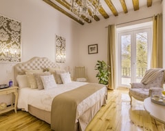 Căn hộ có phục vụ Oriente Palace Apartments (Madrid, Tây Ban Nha)