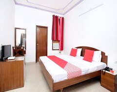 Hotel OYO 14762 City Star (Amritsar, Indija)