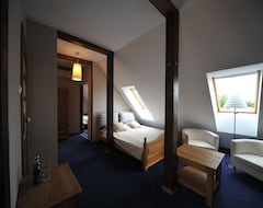 Khách sạn Vertigo Narie (Morąg, Ba Lan)