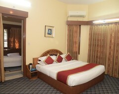 Hotel Oriental Palace Resort (Udaipur, India)