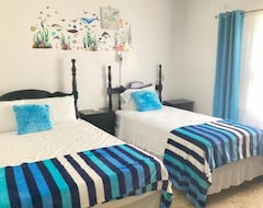 Khách sạn Ocean Wave Villa, Negril (Negril, Jamaica)