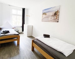 Hele huset/lejligheden Md06 Apartment In Magdeburg, 45sqm, 1 Kitchen. 2 Bedrooms, Max. 4 People (Magdeburg, Tyskland)