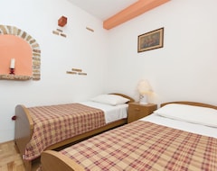 Hotel Apartamentos Ivica (45051-A1 Trogir (Trogir, Croacia)