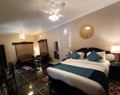 Khách sạn Azizaa Resort & Hotels (Gurgaon, Ấn Độ)
