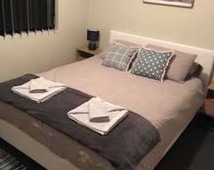 Tüm Ev/Apart Daire Eatons Roomy 2 Bed With Cinema Room (Bunbury, Avustralya)