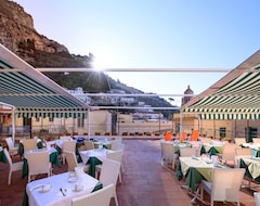 Hotel Amalfi (Amalfi, Italy)