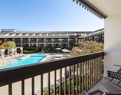 Otel Hilton Garden Inn Monterey (Monterey, ABD)