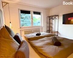 Entire House / Apartment 2br Freeparking Dus Airp Dus Ess Ntflx (Wuppertal, Germany)