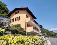 Toàn bộ căn nhà/căn hộ Beautiful Apartment For 5 People With Wifi, Tv, Balcony, Pets Allowed And Parking (Trezzone, Ý)