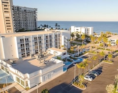 Hotel Beach Getaway! Near Bonnet House Museum And Gardens, Water Sports, Pier Fishing (Fort Lauderdale, USA)