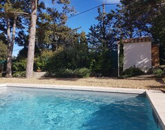Cijela kuća/apartman 15% Off - New - Villa With Swimming Pool 2 Steps From The Center Of St Remy De Provenc (Saint-Remy, Francuska)