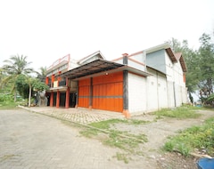 Hotel Spot On 93620 Anisa Homestay Syariah (Tulungagung, Indonezija)