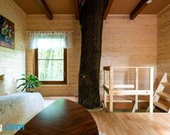 Toàn bộ căn nhà/căn hộ Treehouse Zlata Koruna (Zlatá Koruna, Cộng hòa Séc)