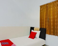 Khách sạn Oyo 93039 K Residence (Medan, Indonesia)