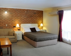 Khách sạn Golden Square Motor Inn (Bendigo, Úc)