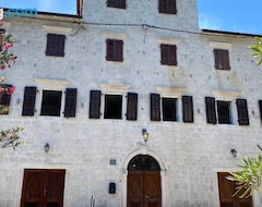 Hotel VillaOldMariner (Kotor, Montenegro)