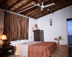 Hotel Beach Front 3 Room Villa (Ratnagiri, India)