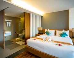 Hotel Chalong Chalet Resort & Longstay (Chalong Bay, Thailand)